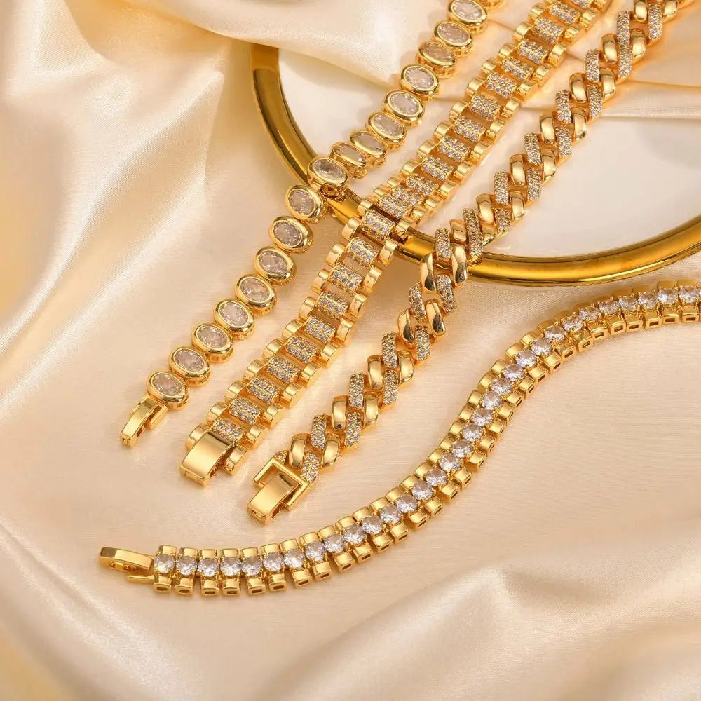 4 Piece Chunky Link Stackable Bracelet Set